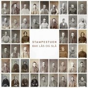 Stampestuen - Bak lås og slå (2022)