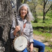 Pamela Jo Hatley - Back On The Farm (2022)