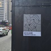 Nó de Gente - Versos Para Uma Cidade Cinza (2026) Hi-Res
