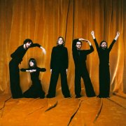 Blossoms - Gary (Deluxe) (2025) [Hi-Res]