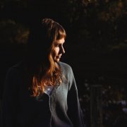 Isabel Rumble - Hold Everything Lightly (2025) Hi-Res
