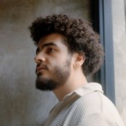 vini maués - Viajante (2026) Hi-Res