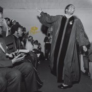 Pastor T.L. Barrett And The Youth For Christ Choir - I Shall Wear A Crown (2021)