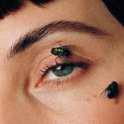 ill peach - EAVESDROPPING (2026) [Hi-Res]