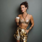 Amy Wildwood - Hot Mess Mom (2025) Hi-Res